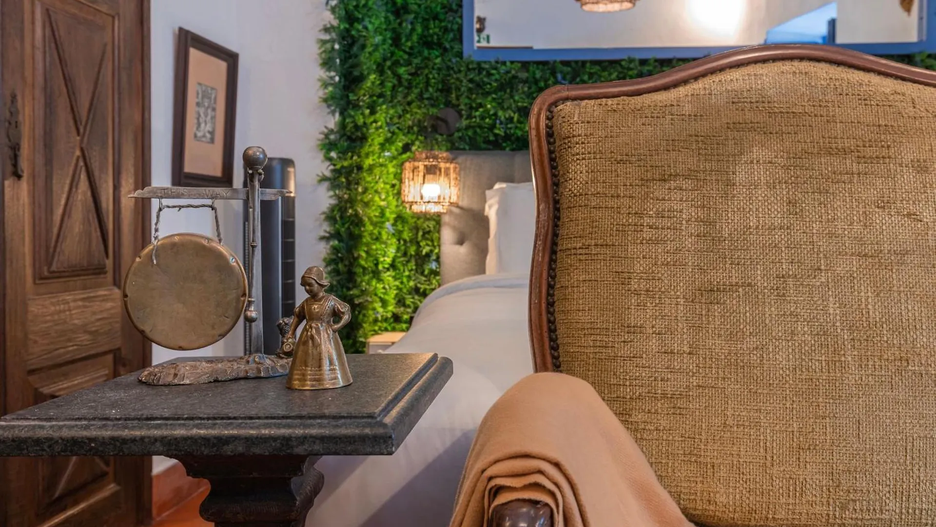 Sintra Wow - Unique Double Smart Room In 17Th Century Palace! Hot Tub, Snooker, Bbq, Ps5, Sauna, Gym Portogallo