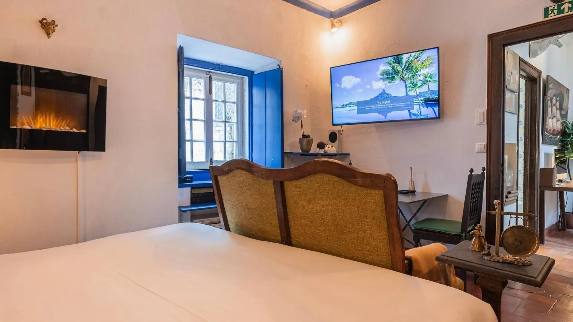 Sintra Wow - Unique Double Smart Room In 17Th Century Palace! Hot Tub, Snooker, Bbq, Ps5, Sauna, Gym 5*,  Portogallo